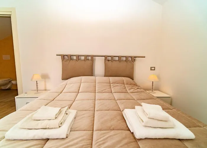 Corte Giordani Pensión Monte SantʼAngelo